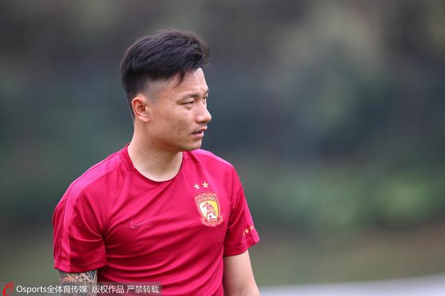 国产成人吃奶一区